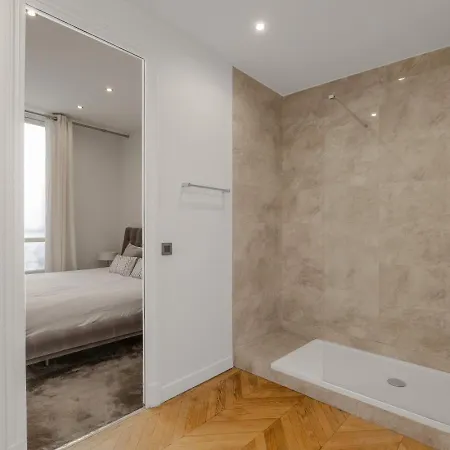 The Parisian Beauty - Ultra Luxury Apartment *