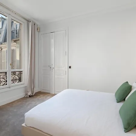 Apartment The Parisian Beauty - Ultra Luxury *